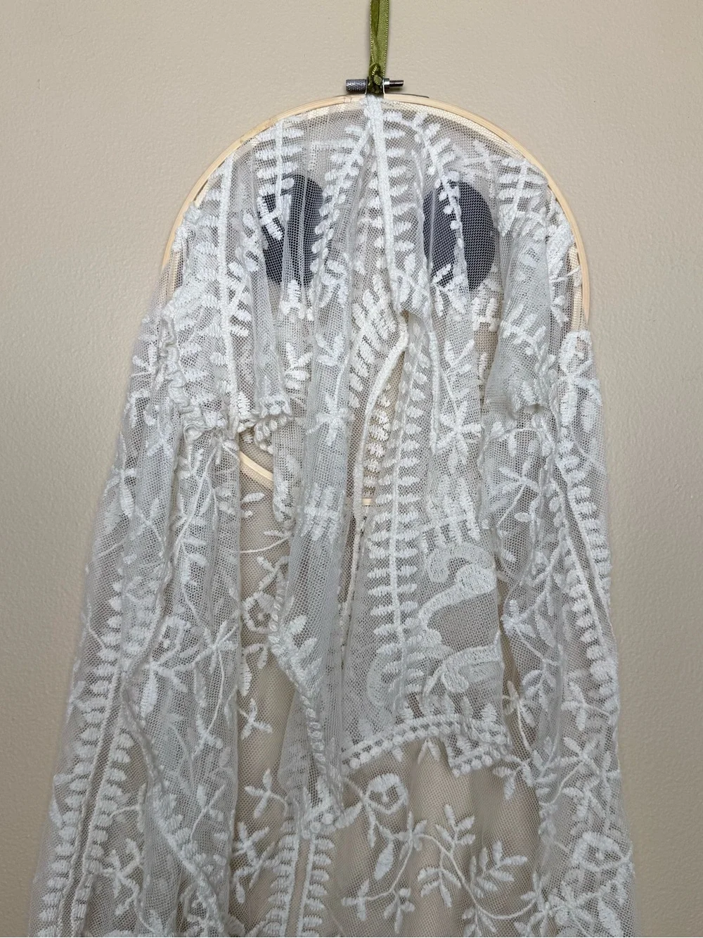 Handmade Large Lace Ghost Halloween Decor Embroidery Hoop Hanging 20” Spooky